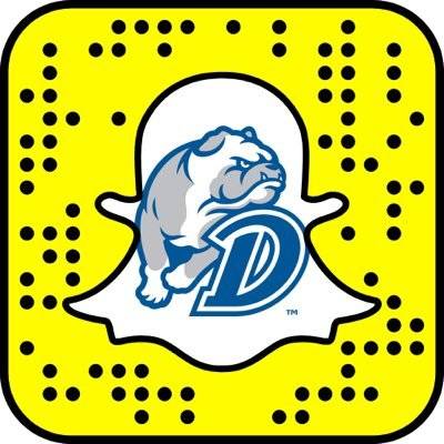 特朗普白宮宴請科技領袖:扎克伯格蓋茨坐兩旁,馬斯克稱被邀請但不來