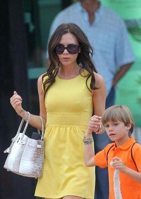 特斯拉：若馬斯克連續服務滿10年，完整薪酬包將在10年內歸屬其名下。